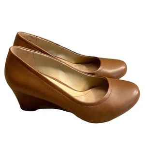 Naturalizer Tan Leather “Hydie” Wedge Pump size 8.5 M